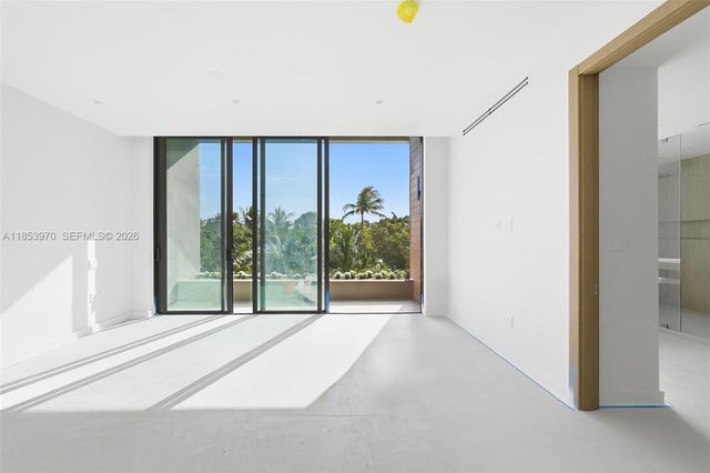 7400 SW 127th St, Pinecrest, FL 33156