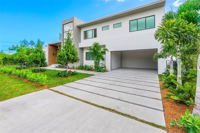 7400 SW 127th St, Pinecrest, FL 33156