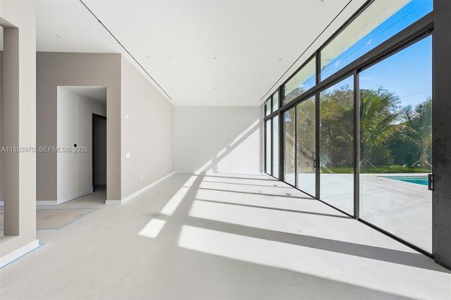 7400 SW 127th St, Pinecrest, FL 33156