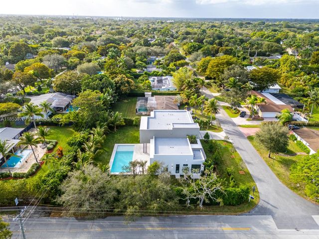 7400 SW 127th St, Pinecrest, FL 33156