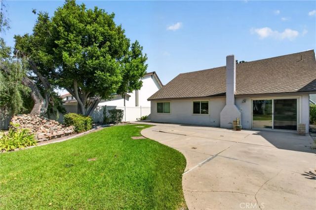 2372 Apple Tree Drive, Tustin, CA 92780