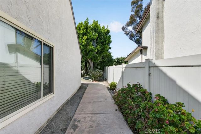 2372 Apple Tree Drive, Tustin, CA 92780