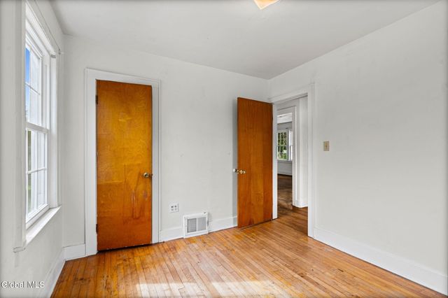 926 Saratoga Road, Ballston, NY 12019