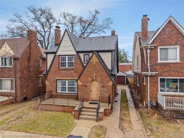 17394 Warrington Drive, Detroit, MI 48221