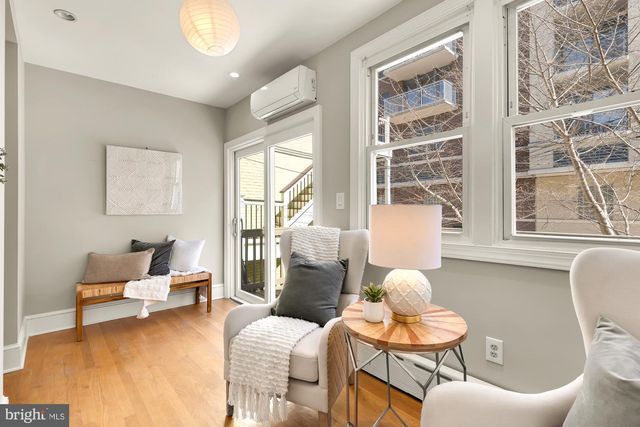 3725 9TH STREET, Washington, DC 20010