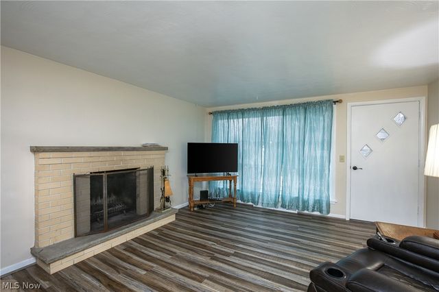 517 Zern Avenue SW, Massillon, OH 44646