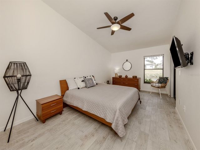 268 SOUTHAMPTON DRIVE 309, Venice, FL 34293