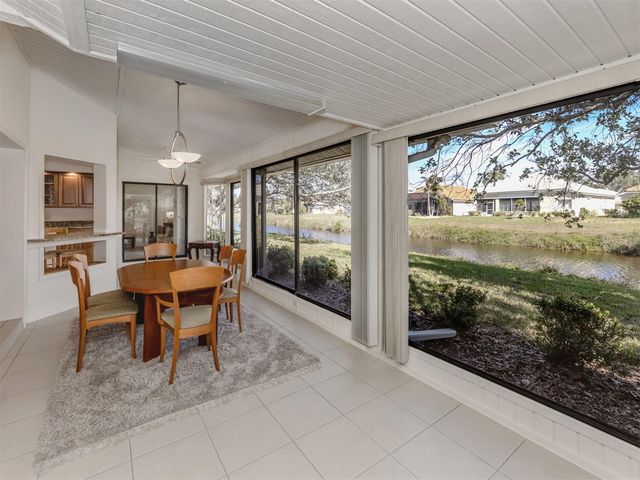 268 SOUTHAMPTON DRIVE 309, Venice, FL 34293