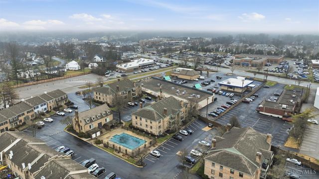 9750 Bunker Hill Lane, Montgomery, OH 45242