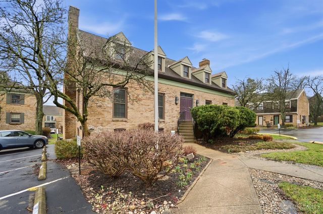 9750 Bunker Hill Lane, Montgomery, OH 45242