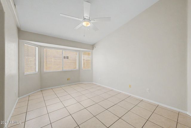 8520 W PALM Lane 1105, Phoenix, AZ 85037