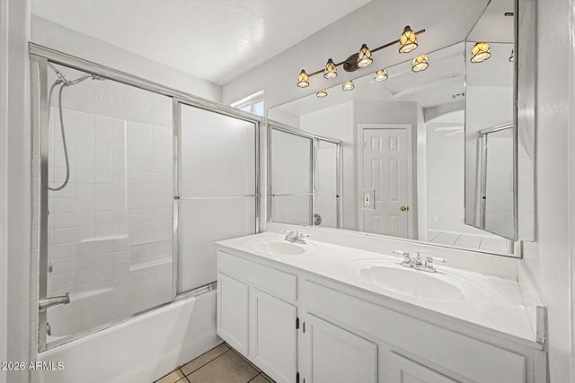 8520 W PALM Lane 1105, Phoenix, AZ 85037