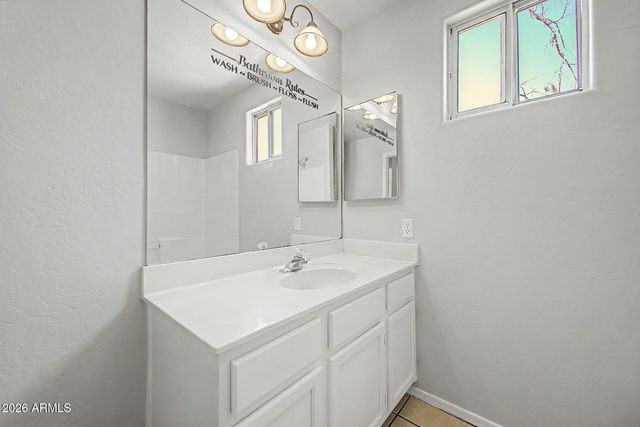 8520 W PALM Lane 1105, Phoenix, AZ 85037