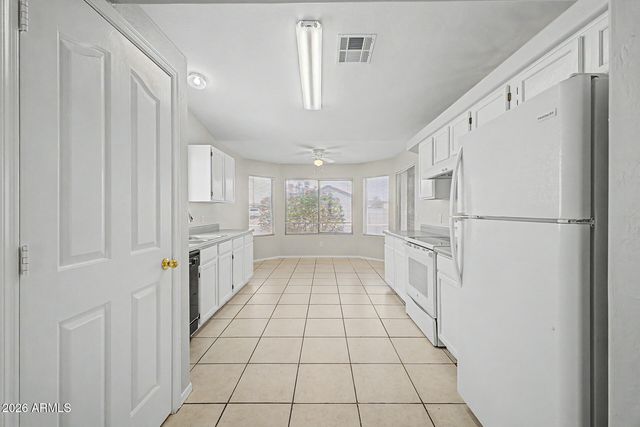 8520 W PALM Lane 1105, Phoenix, AZ 85037
