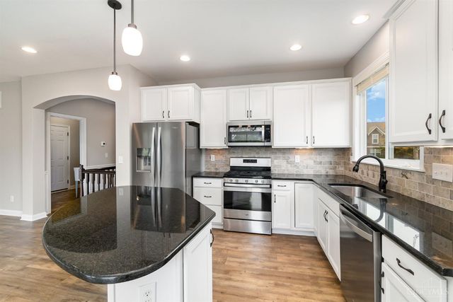 857 Emerald Drive, South Lebanon, OH 45065