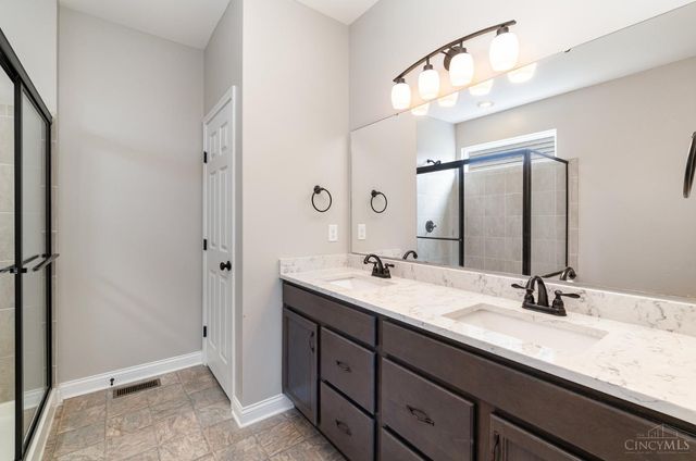 857 Emerald Drive, South Lebanon, OH 45065