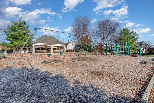 857 Emerald Drive, South Lebanon, OH 45065