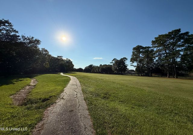 509 Country Club Drive, Picayune, MS 39466