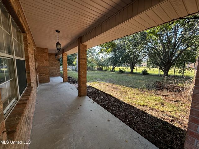 509 Country Club Drive, Picayune, MS 39466