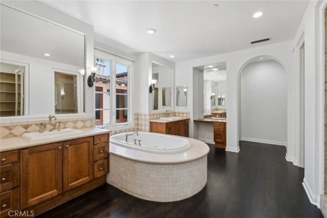 45 Prairie Grass, Irvine, CA 92603