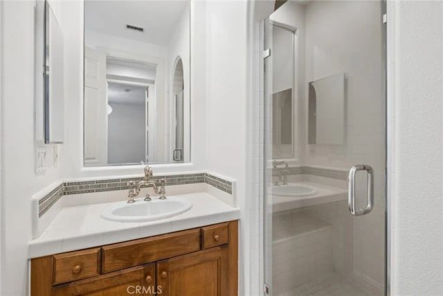 45 Prairie Grass, Irvine, CA 92603