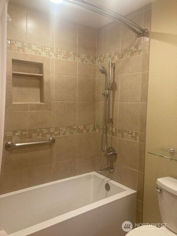 1825 Lenox Court NW, Olympia, WA 98502