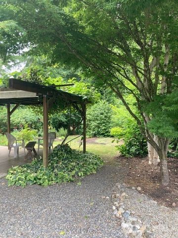 1825 Lenox Court NW, Olympia, WA 98502