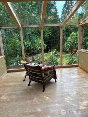 1825 Lenox Court NW, Olympia, WA 98502