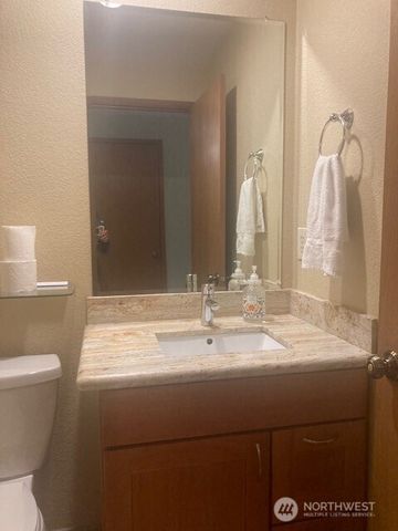 1825 Lenox Court NW, Olympia, WA 98502