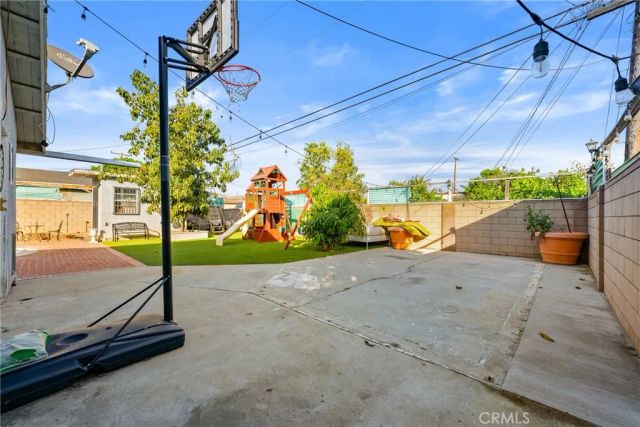 6656 Granger, Bell Gardens, CA 90201