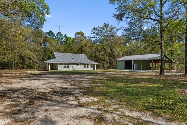 6979 NE COUNTY ROAD 340, High Springs, FL 32643
