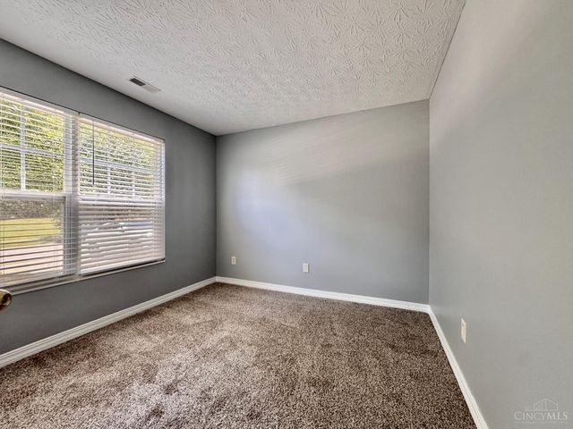 62 Wooded Ridge Drive, Batavia Twp, OH 45102