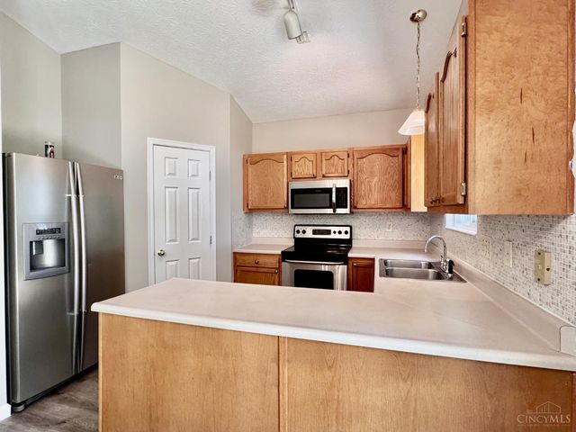 62 Wooded Ridge Drive, Batavia Twp, OH 45102