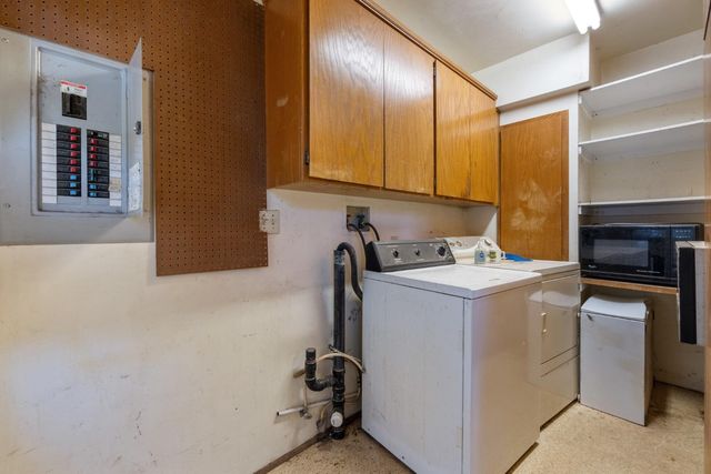 13119 6th St, Hickman, CA 95323