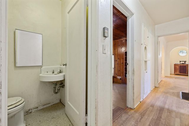 13119 6th St, Hickman, CA 95323