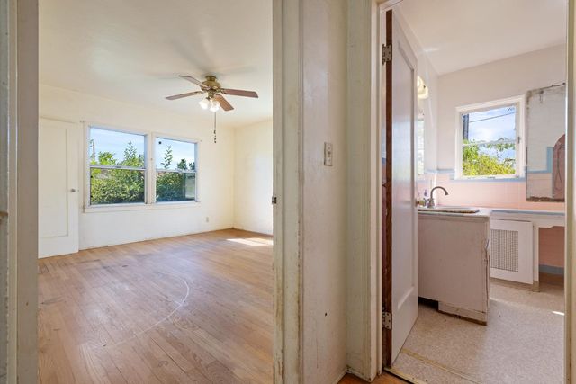 13119 6th St, Hickman, CA 95323