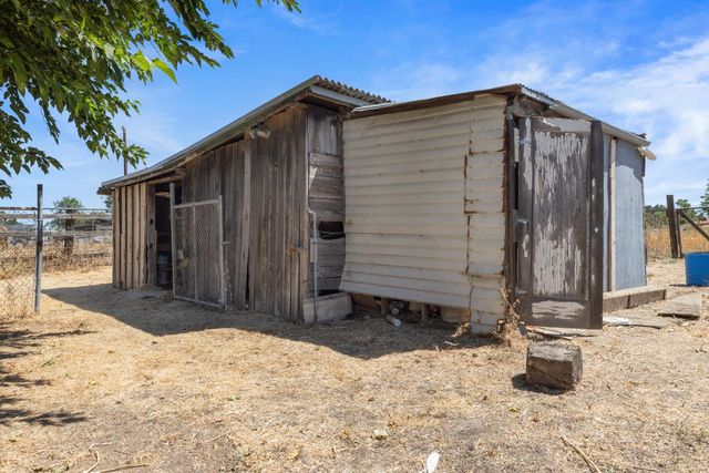 13119 6th St, Hickman, CA 95323