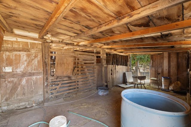 13119 6th St, Hickman, CA 95323