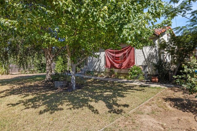 13119 6th St, Hickman, CA 95323