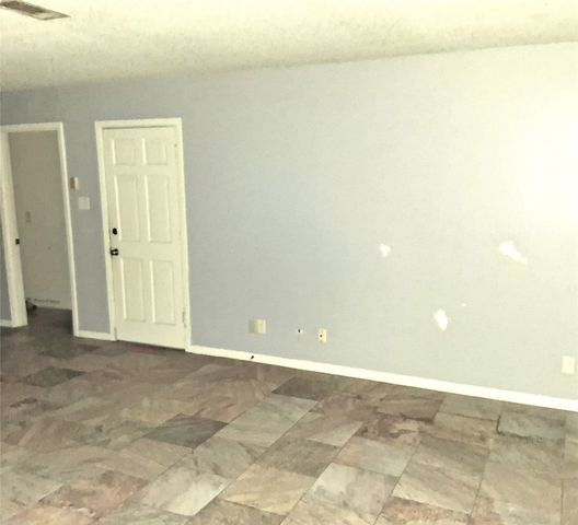 135 Akins, Texarkana, TX 75501