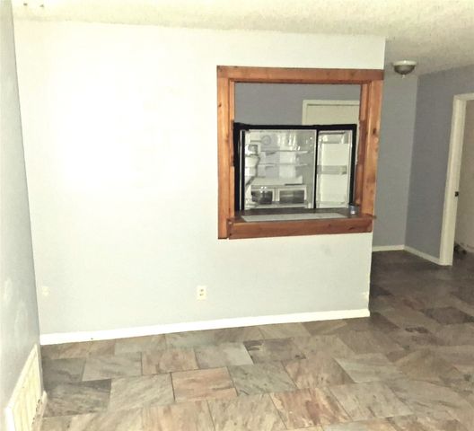 135 Akins, Texarkana, TX 75501