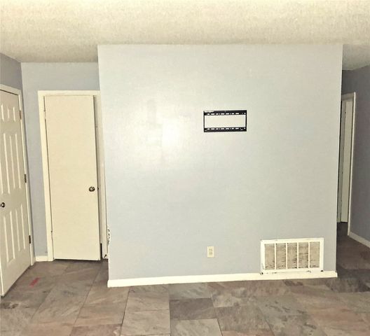 135 Akins, Texarkana, TX 75501