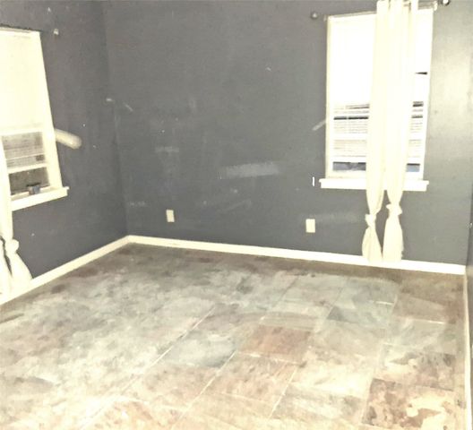 135 Akins, Texarkana, TX 75501