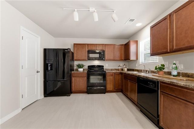 5851 Westchase Street, Atlanta, GA 30336