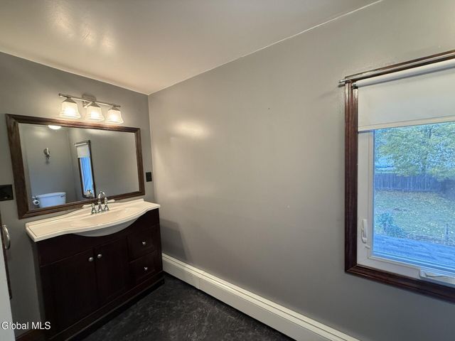 9 Haviland Avenue, South Glens Falls, NY 12803