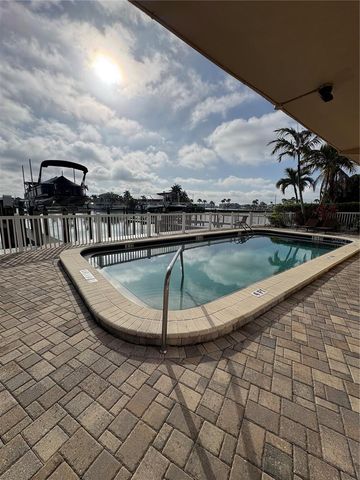 11605 3RD STREET E 306, Treasure Island, FL 33706