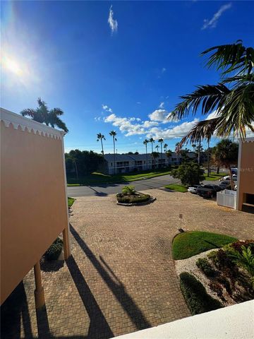 11605 3RD STREET E 306, Treasure Island, FL 33706