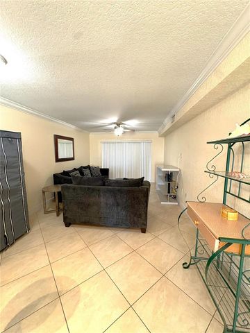 11605 3RD STREET E 306, Treasure Island, FL 33706
