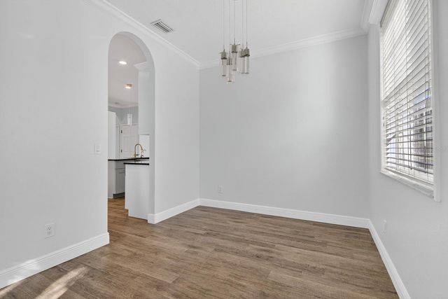 8407 HUNTERS FORK LOOP, Ruskin, FL 33573