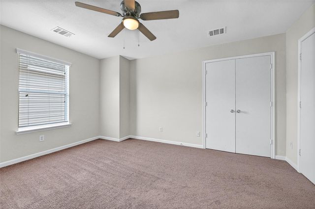 327 Remington Heights Drive, Houston, TX 77073
